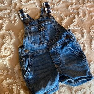 Osh Kosh Boys Overalls Shorts 12m Great Condition